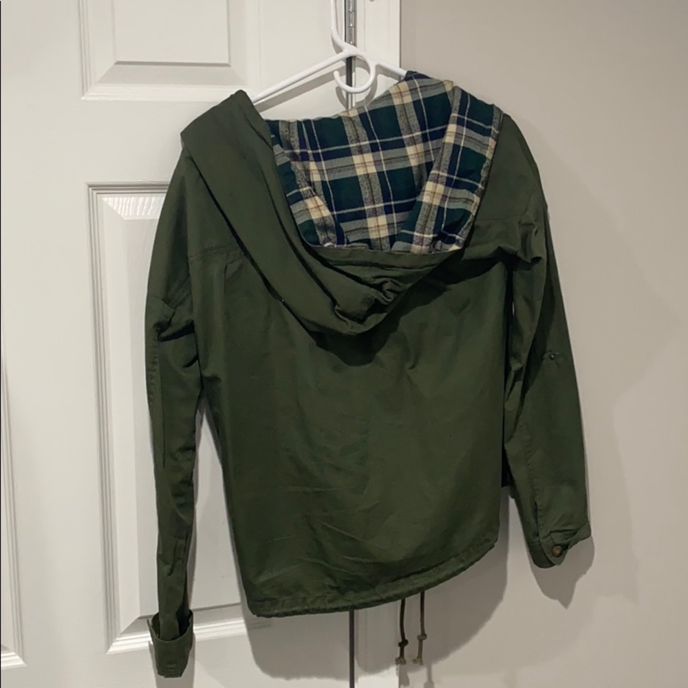 Green jacket - Picture 2 of 2